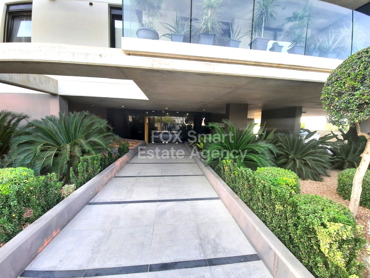 Thumbnail 1 房地产 2000 斯特罗沃洛斯, 尼科西亚 / AR-120474