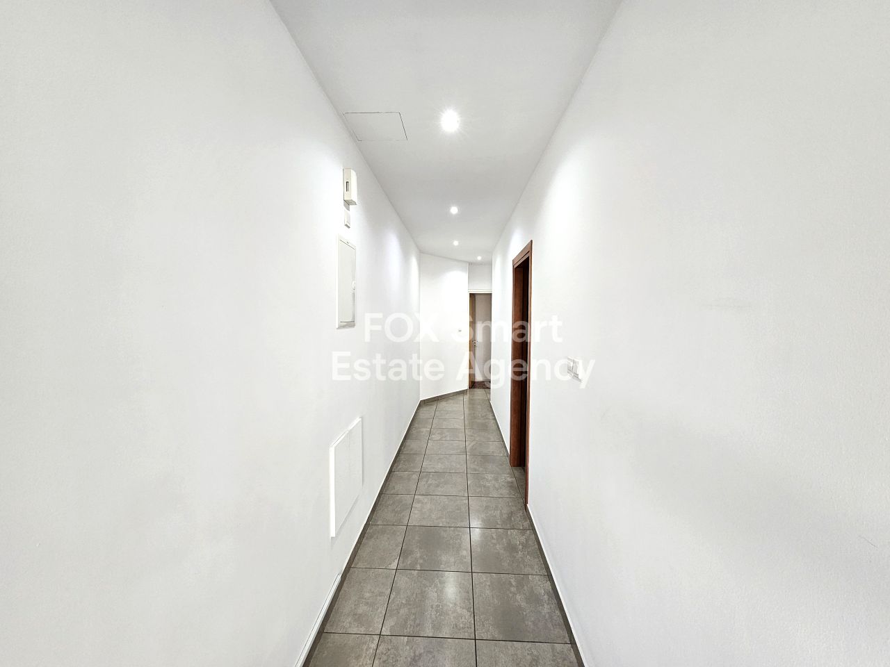 Thumbnail 10 Ακίνητα 2000 Στρόβολος, Λευκωσία / 33802