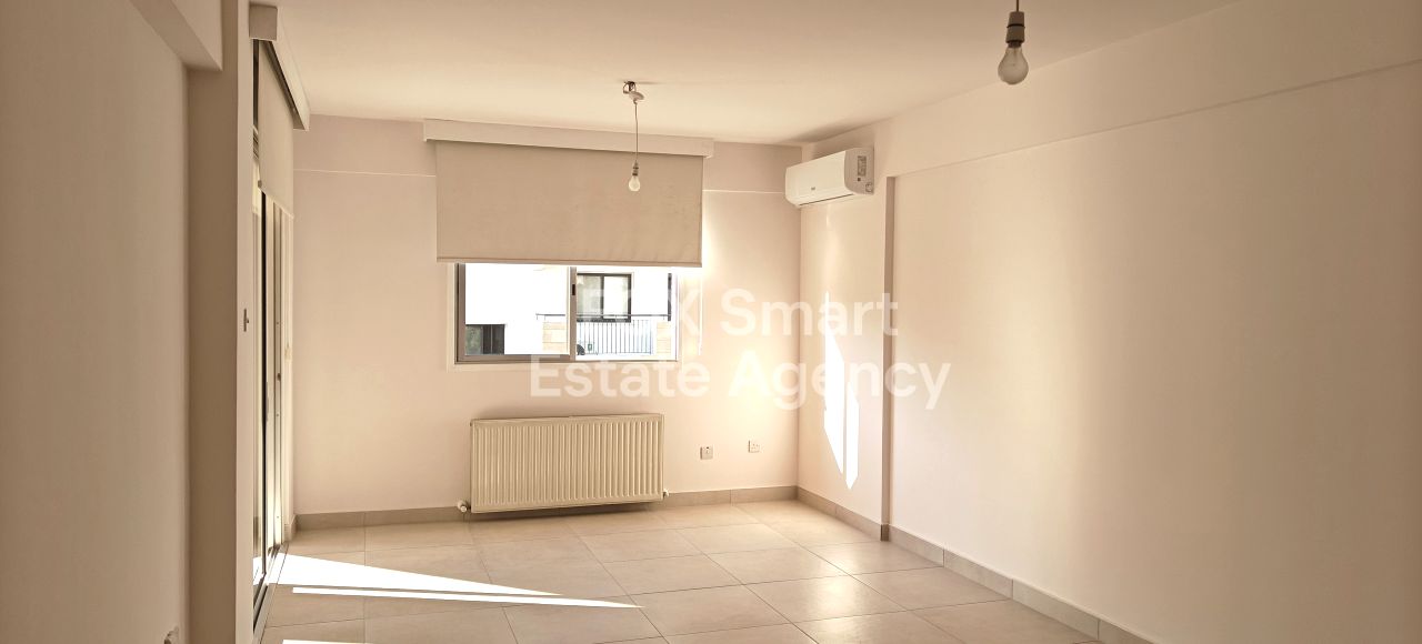 Thumbnail 4 Propiedad 2000 Strovolos, Nicosia / 47422