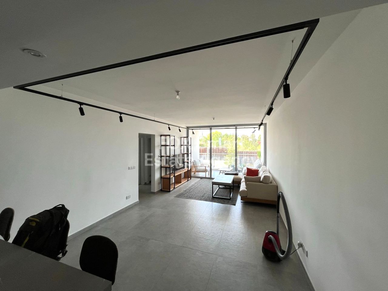 Thumbnail 2 房地产 2000 斯特罗沃洛斯, 尼科西亚 / 47685