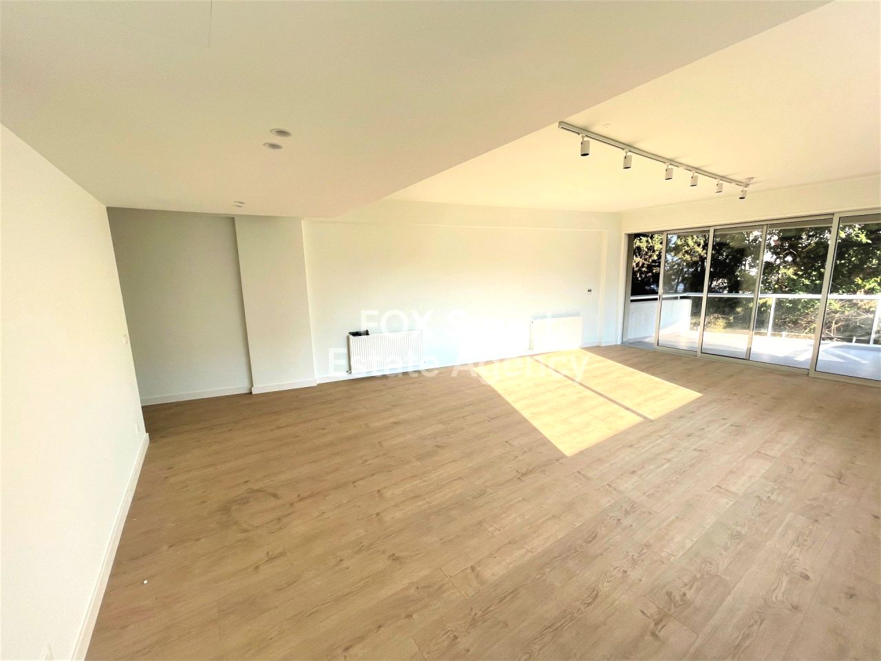 Thumbnail 18 Ακίνητα 2000 Στρόβολος, Λευκωσία / AR-121687