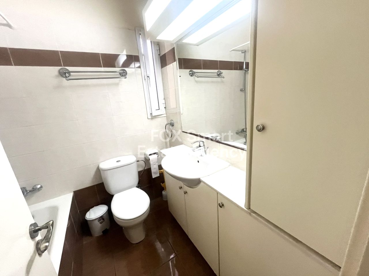 Thumbnail 11 Ακίνητα 2000 Στρόβολος, Λευκωσία / 48351