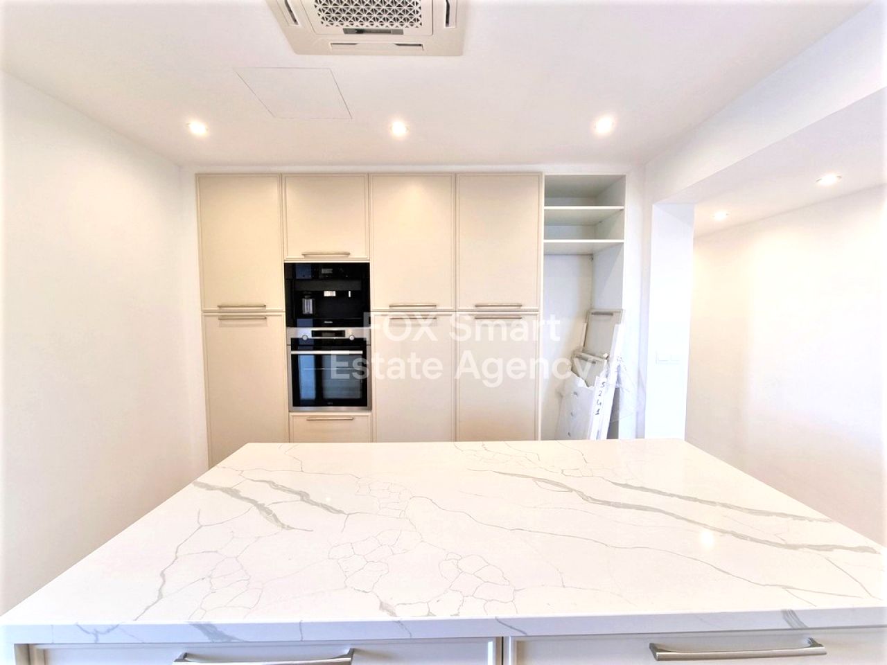 Thumbnail 12 Proprietà 2000 Strovolos, Nicosia / AR-121216