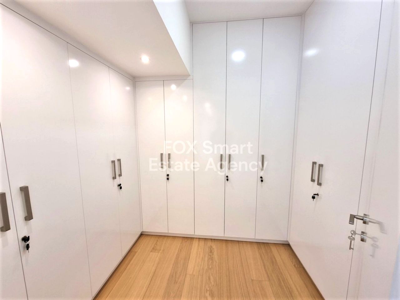 Thumbnail 20 Proprietà 2000 Strovolos, Nicosia / AR-121216