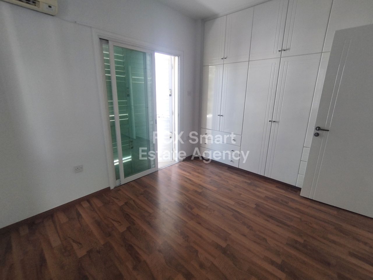 Thumbnail 10 Propriété 2000 Strovolos, Nicosie / 48912