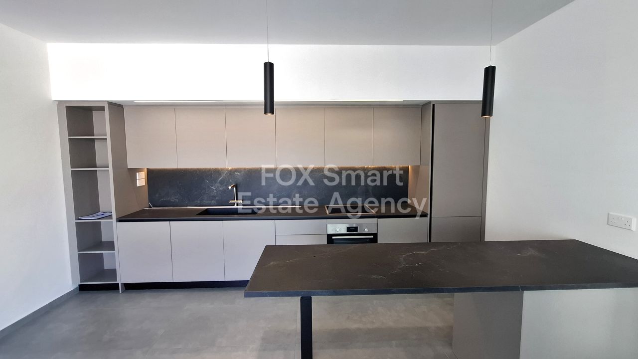 Thumbnail 3 Właściwość 2000 Strovolos, Nikozja / 49180