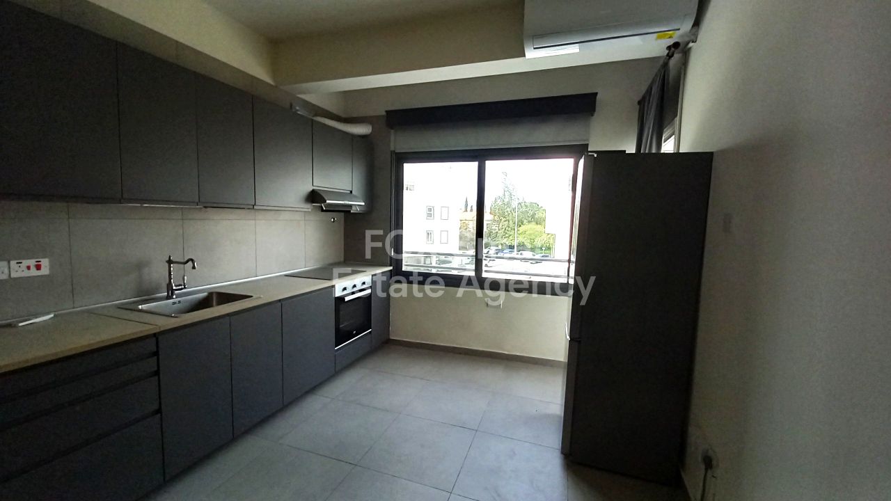 Thumbnail 2 房地产 2000 斯特罗沃洛斯, 尼科西亚 / 49680