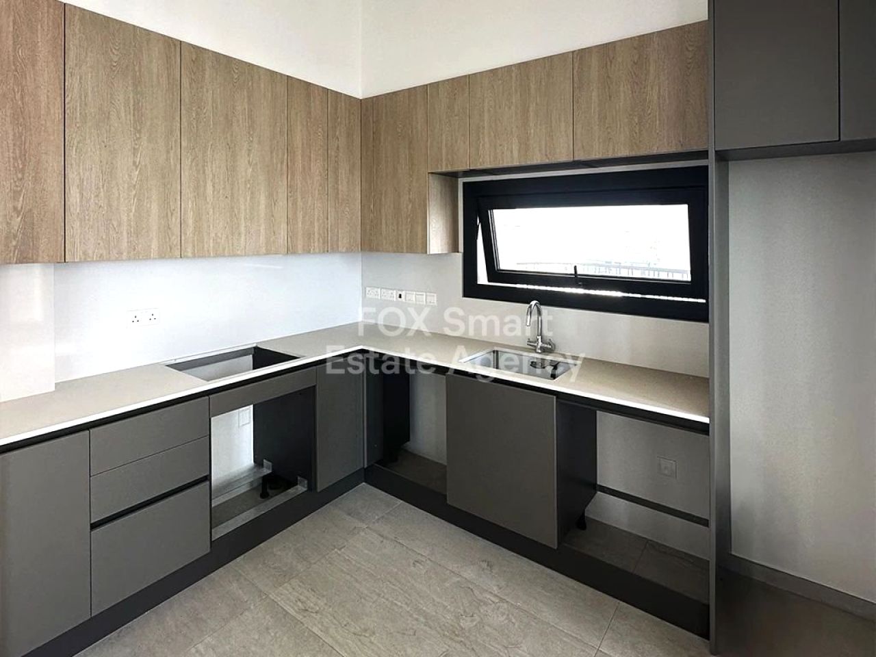 Thumbnail 2 Property 4100 Agios Athanasios, Limassol / LIM-PAF-31978