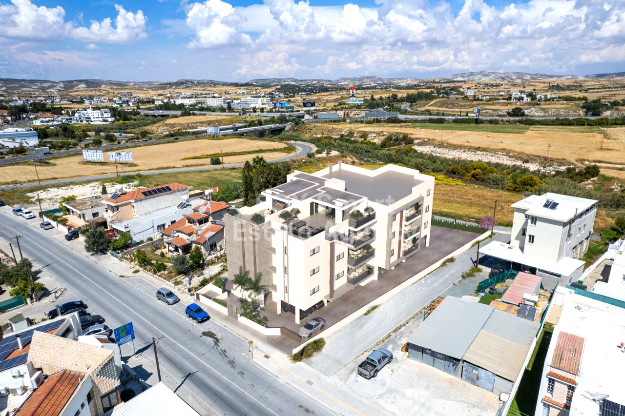 Thumbnail 1 Ακίνητα 7100 Αραδίππου, Λάρνακα / 47728