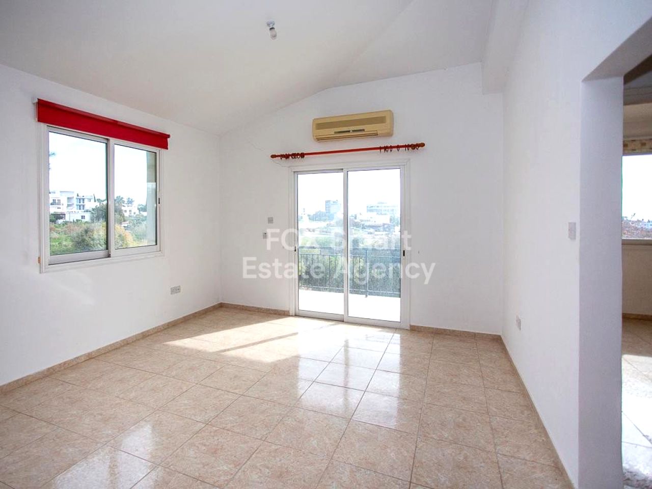 Thumbnail 5 Propriété 8250 Empa, Paphos / LIM-PAF-32927