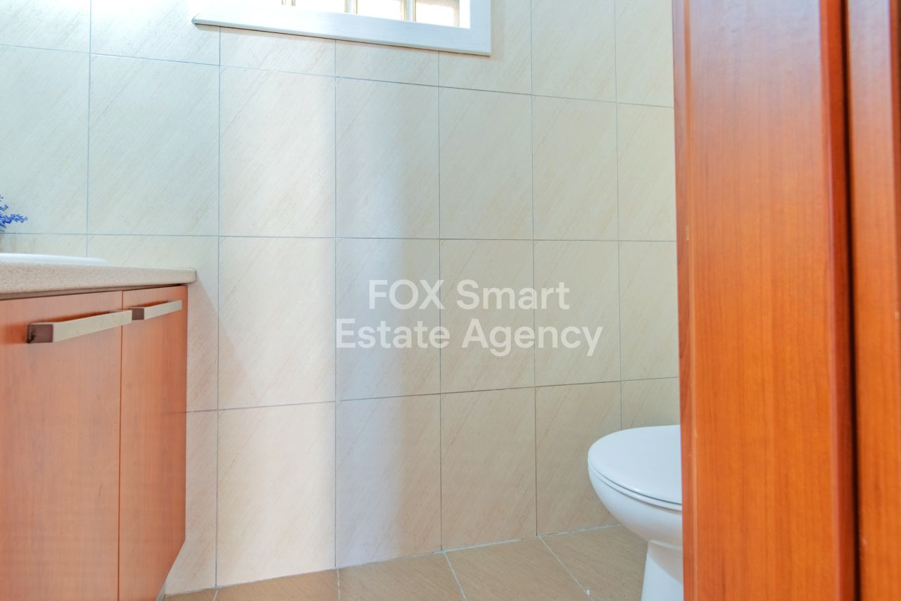 Thumbnail 13 房地产 6042 拉纳卡 / 46574