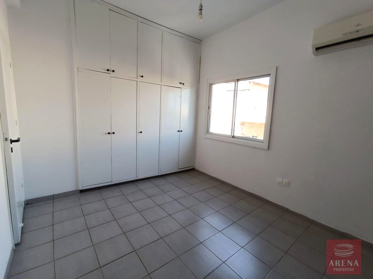 Property 42868 Mammari, Nicosia / 8477 16