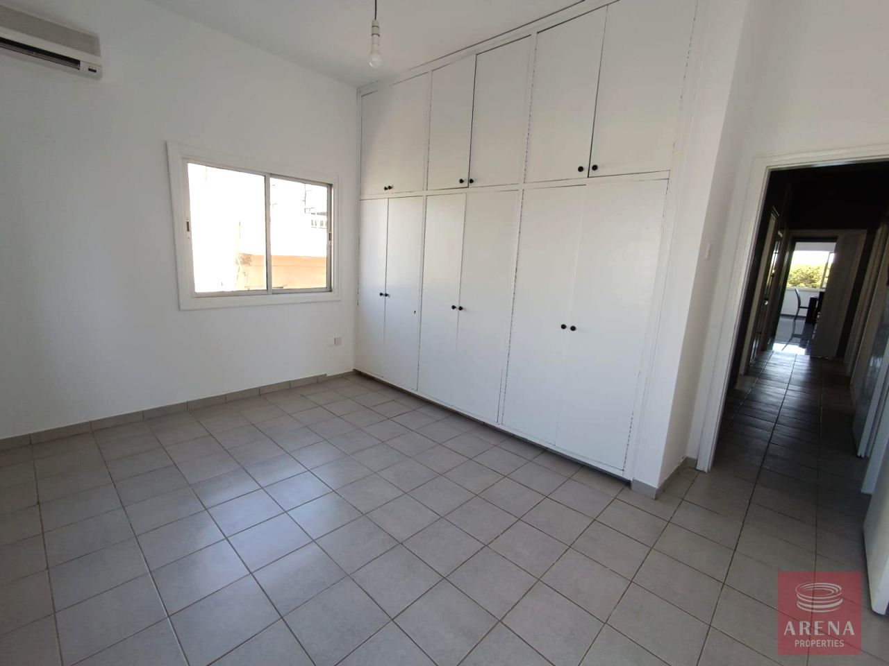 Property 42868 Mammari, Nicosia / 8477