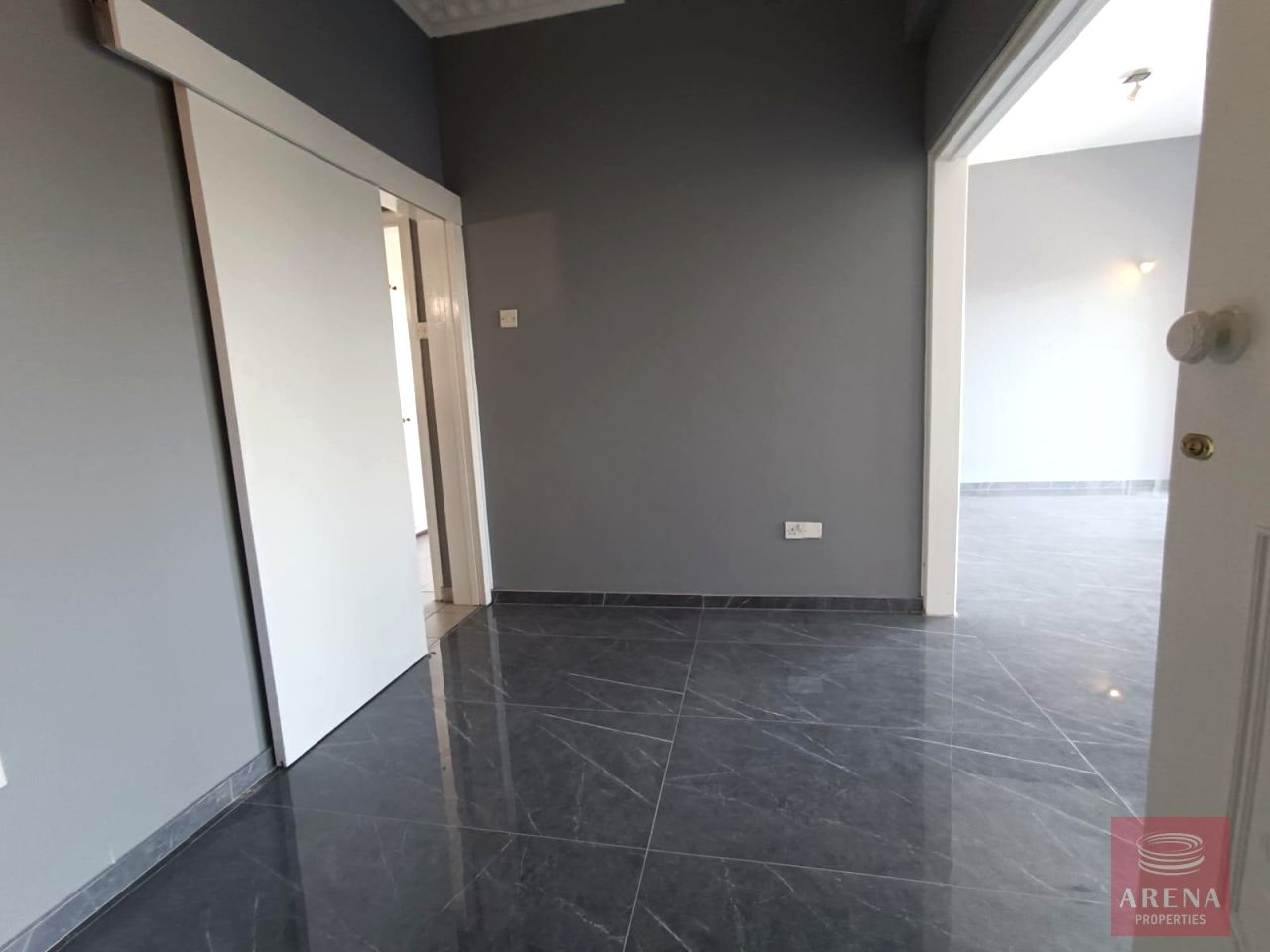 Property 42868 Mammari, Nicosia / 8477