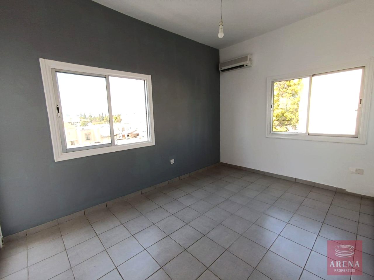Property 42868 Mammari, Nicosia / 8477 13
