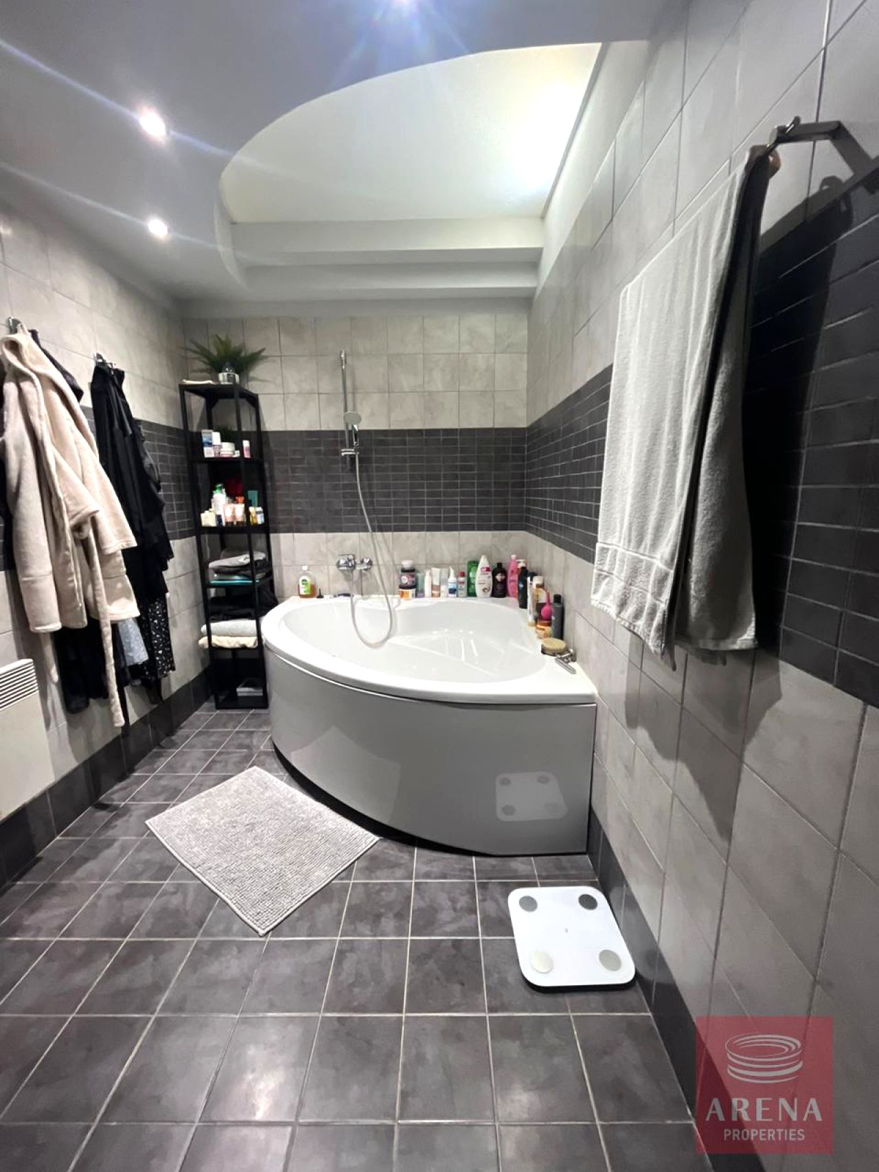 房产 47477 Mammari, 尼科西亚 / 9218