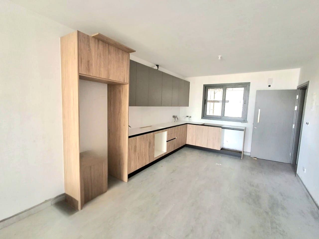 房产 49480 Mammari, 尼科西亚 / 9453