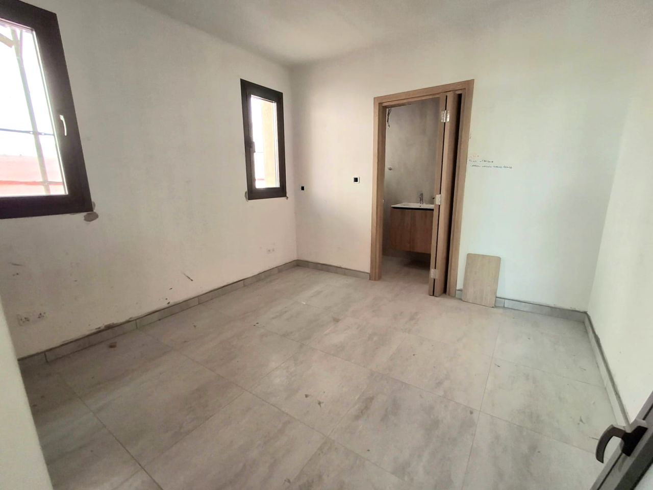 房产 49480 Mammari, 尼科西亚 / 9453