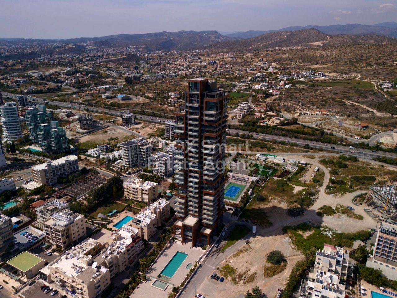 Thumbnail 1 EIGENTUM 4521 Agios Tychonas, Limassol / 1005