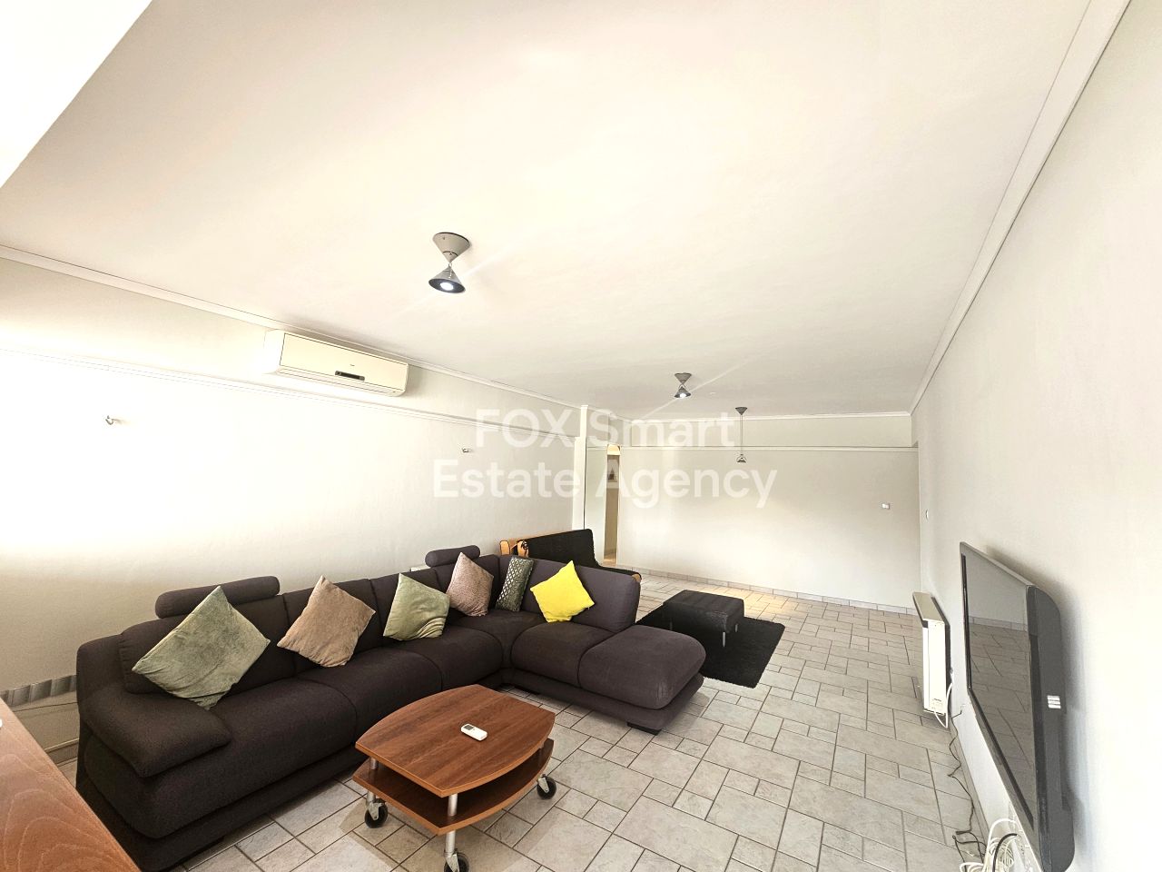 Thumbnail 1 EIGENTUM 2000 Strovolos, Nikosia / A-109605