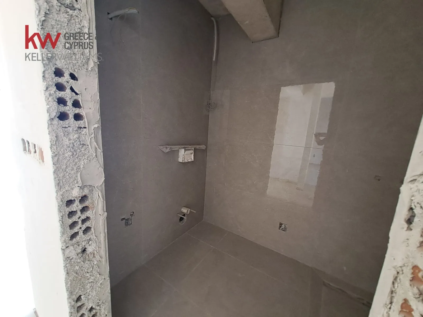 Property 62517 Aradippou, Larnaca / 2039197