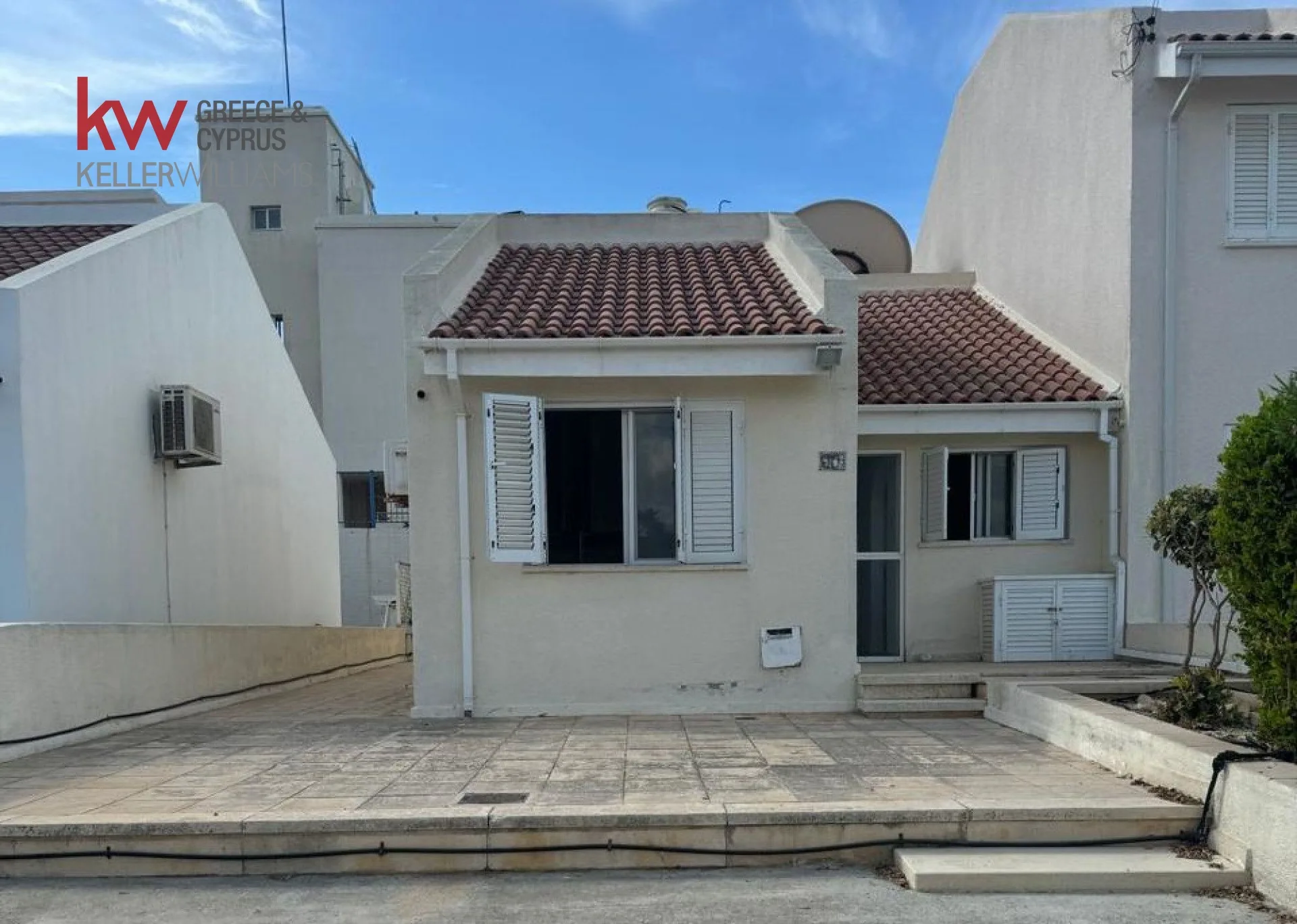 Thumbnail 1 Ακίνητα 8220 Χλώρακα, Πάφος / P-0588-S