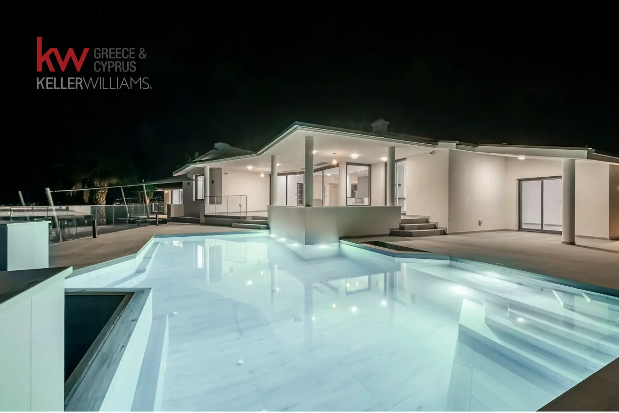 Property 61945 Kissonerga, Paphos / YR-0002-5
