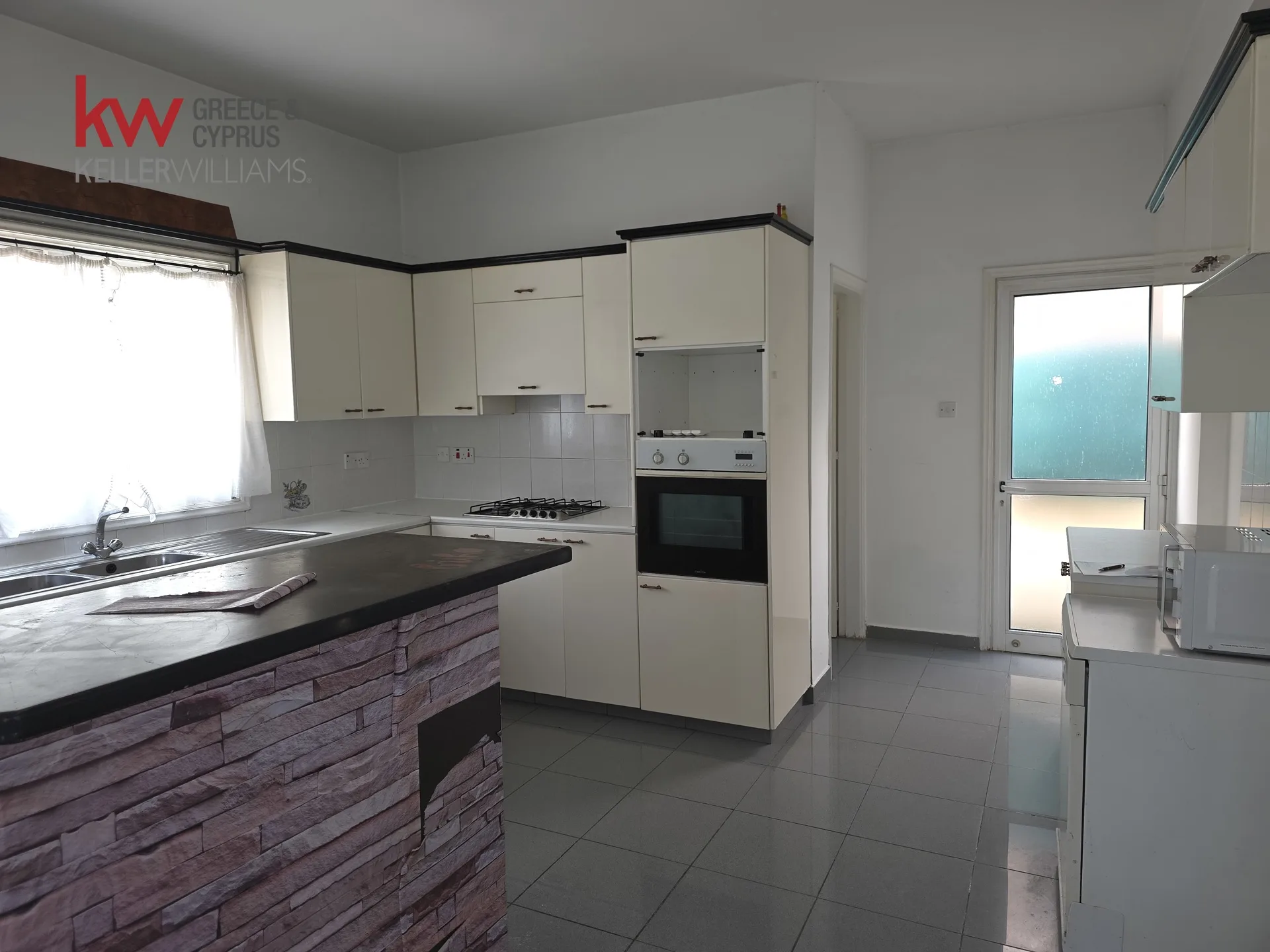 Immobile 2318442 Lakatamia, Nicosia 27