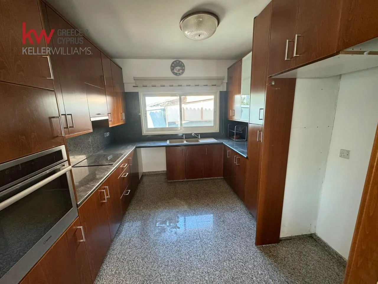 Nieruchomość 60835 Latsia, Nikozja / 1235150