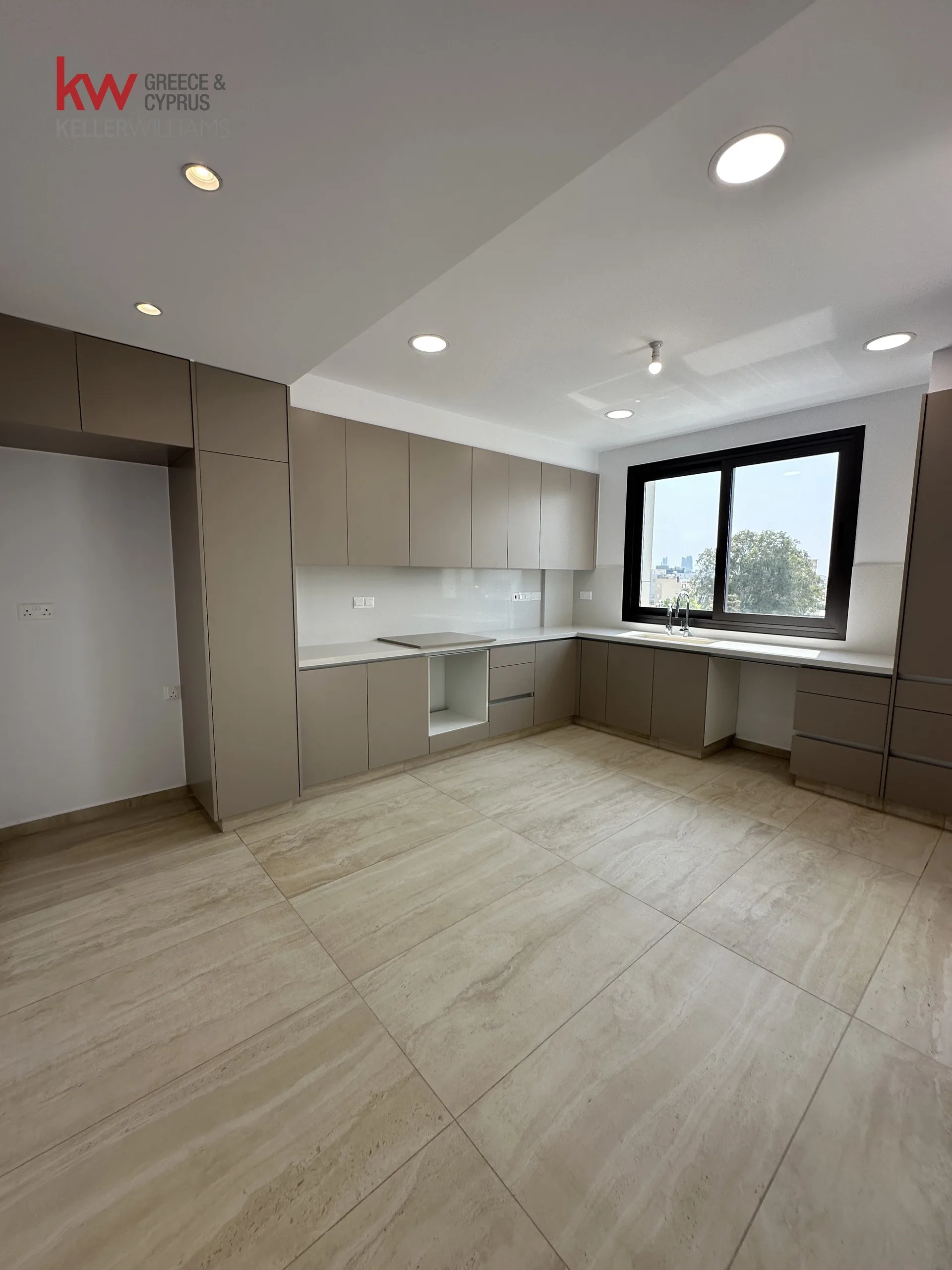 Propiedad 61670 Limasol, Limassol / 1647324