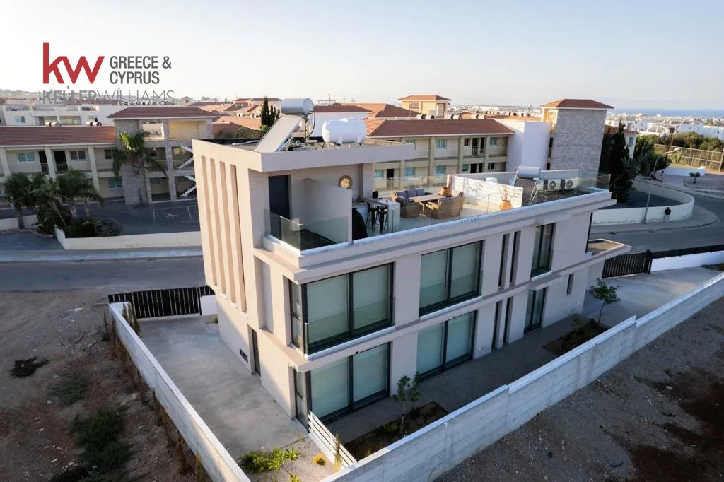 Property 60841 Paralimni, Famagusta / 1247373