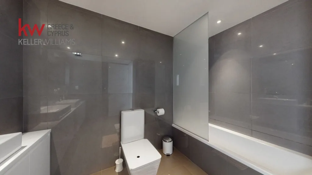 נכס P-0294 טאלה, פאפוס 16