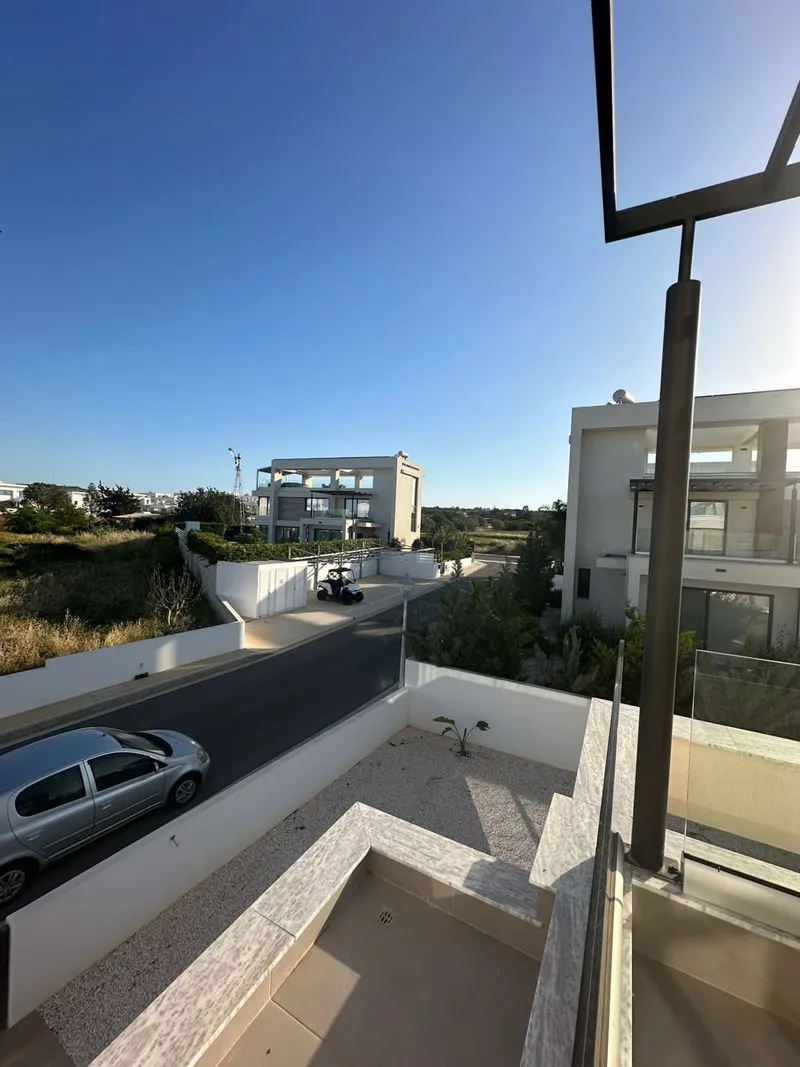 Immobile 60335 Agia Triada, Famagosta / gio018r3/4