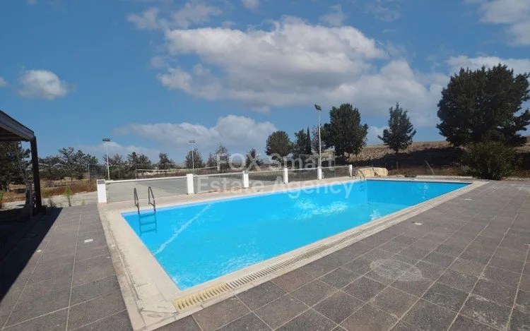 Bien immobilier 6576 Palaiometocho, Nicosie / H-113155