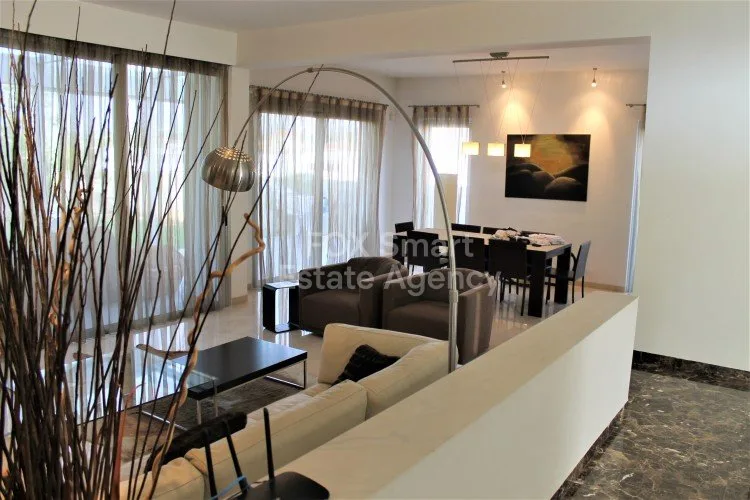 Immobilie 6773 Latsia, Nikosia / H-114735