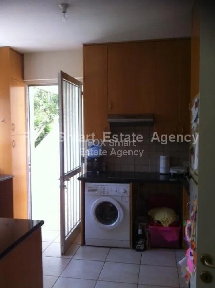 房产 5375 斯特罗沃洛斯, 尼科西亚 / H-61012