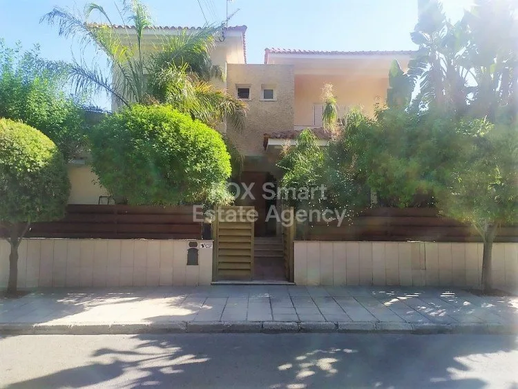 房产 6633 Engomi, 尼科西亚 / HR-113811