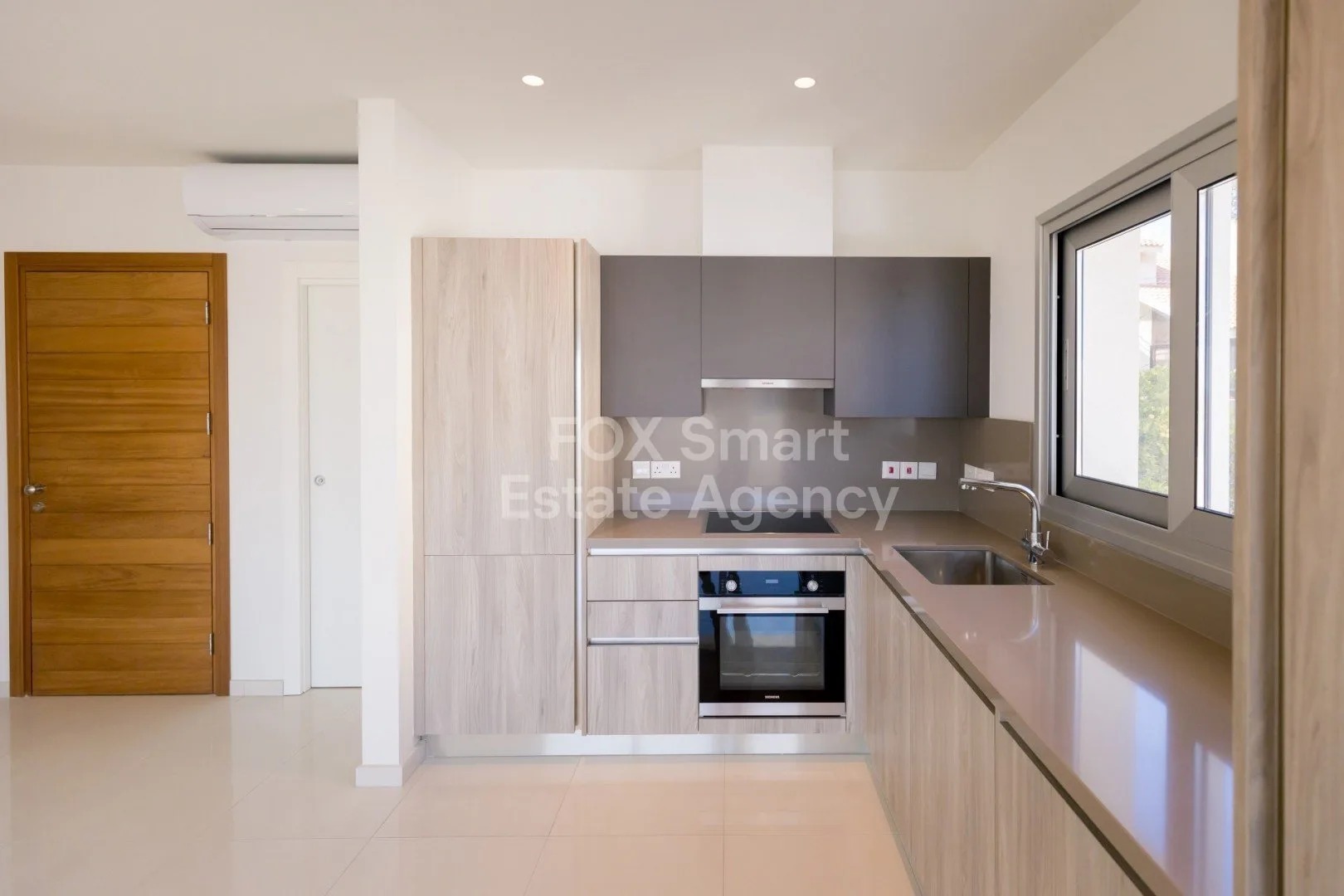 Propiedad 29286 Limasol, Limassol / LIM-PAF-11270