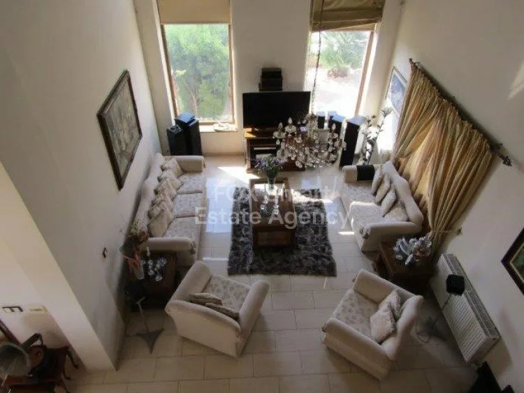 Immobile 27835 Mesa Geitonia, Limassol / LIM-PAF-2990