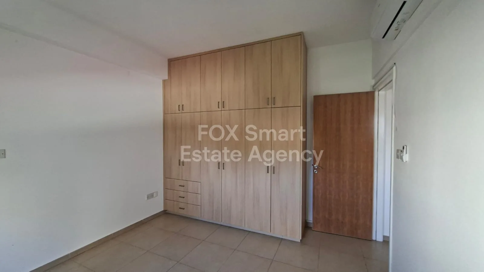Property 55067 Paphos, Paphos / LIM-PAF-31782