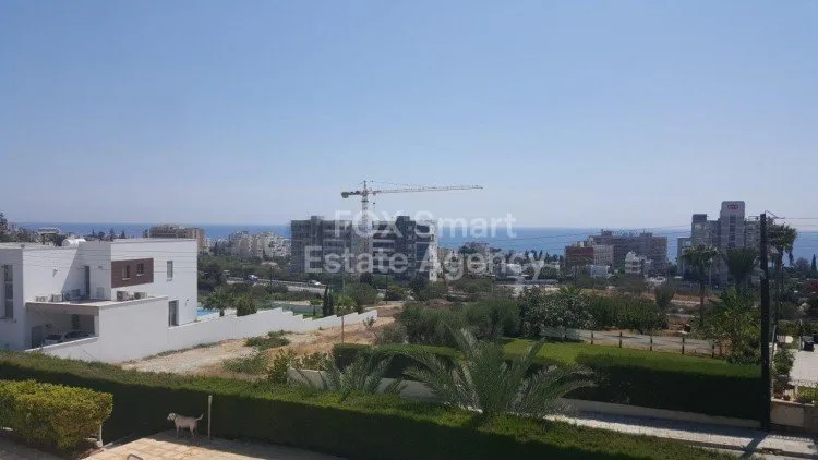 Nieruchomość 26231 Agios Tychonas, Limassol / LIM-PAF-3201