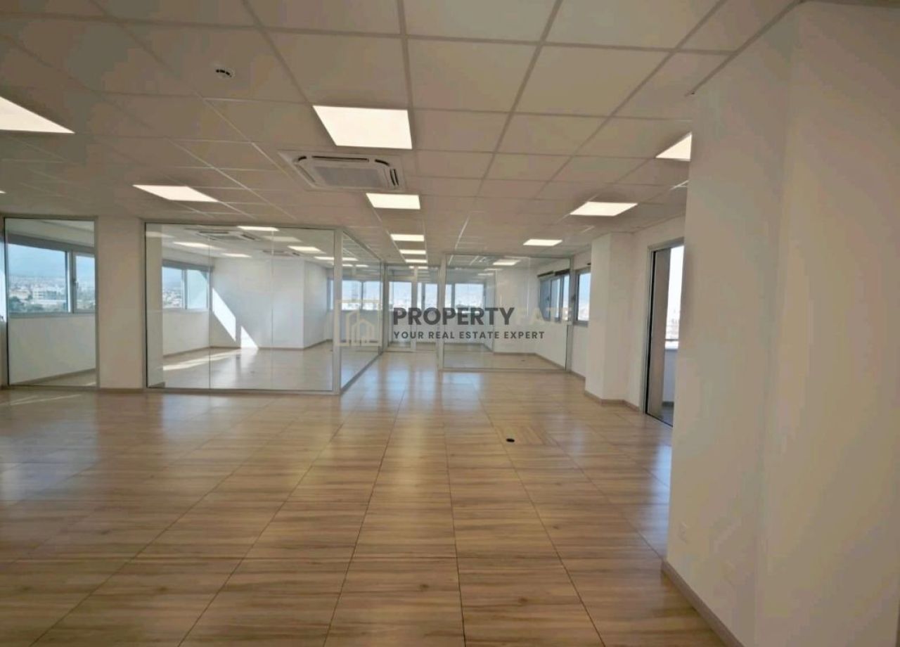 נכס 39093 אגיוס ספירידונאס אומוניה, לימסול / 1244