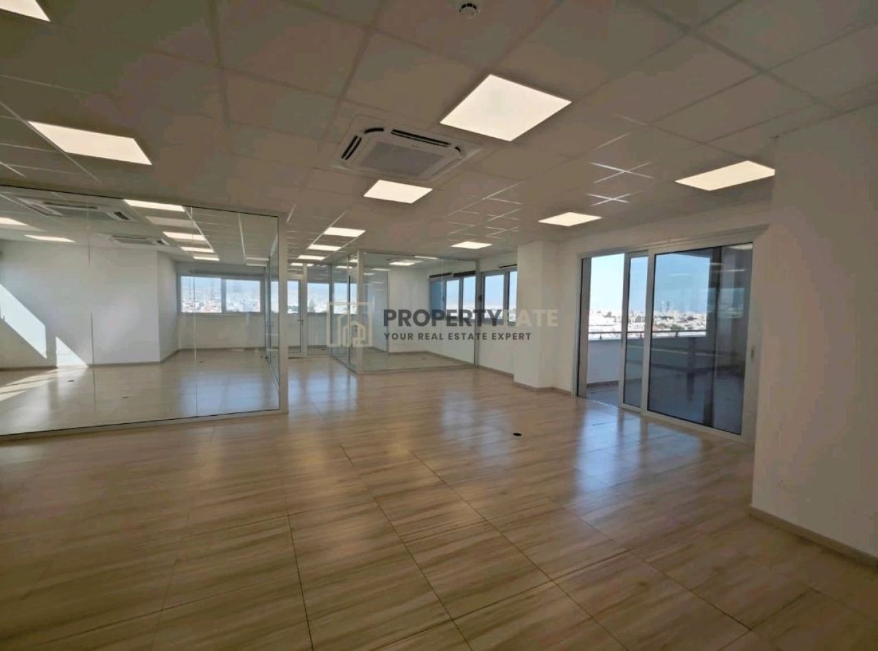 נכס 39093 אגיוס ספירידונאס אומוניה, לימסול / 1244