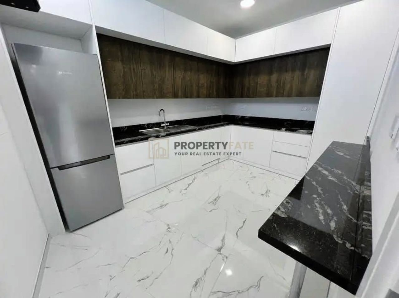 נכס 39100 אגיוס ספירידונאס אומוניה, לימסול / 1259