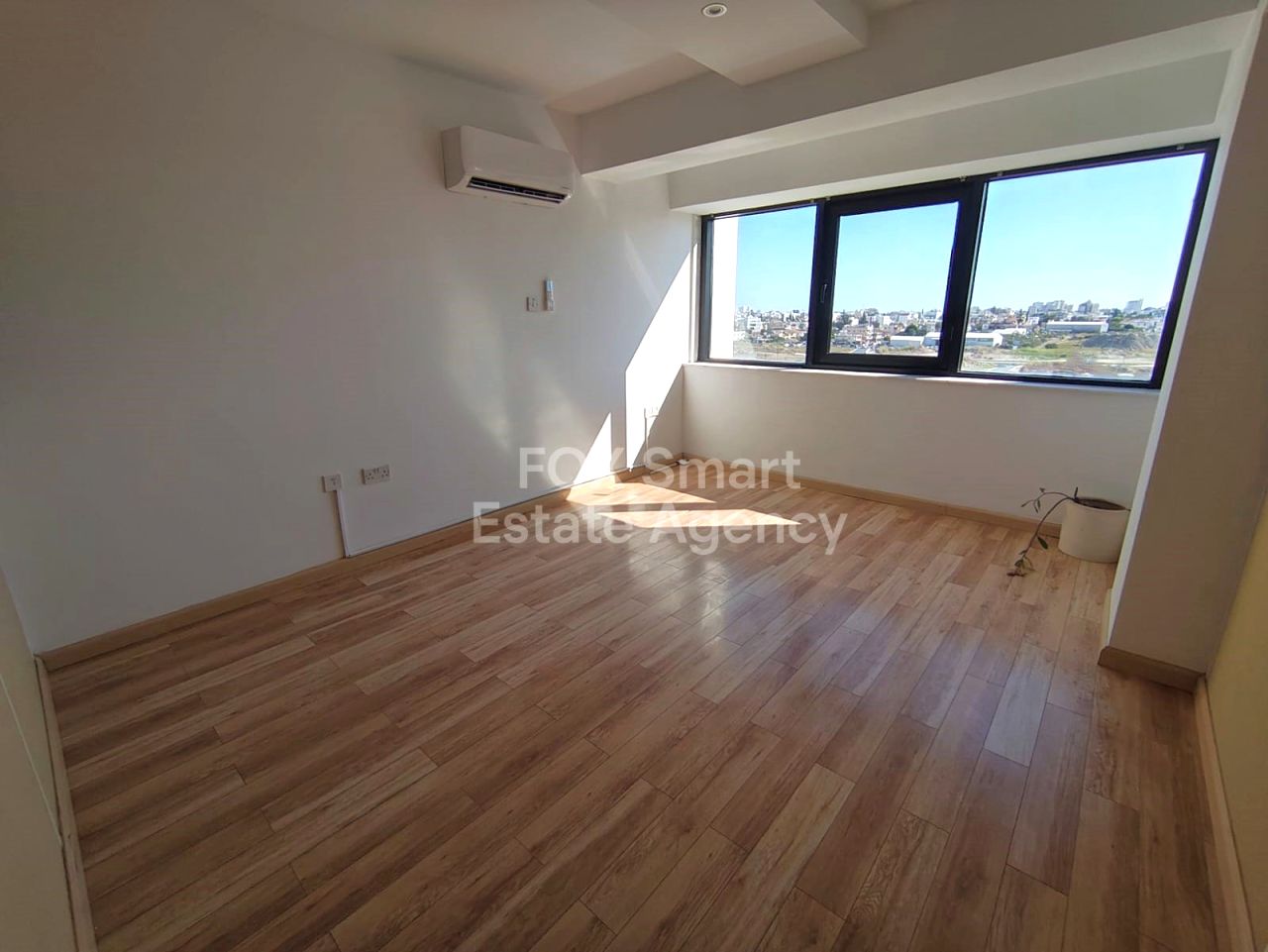 Thumbnail 4 Property 6042 Larnaca / OR-125298