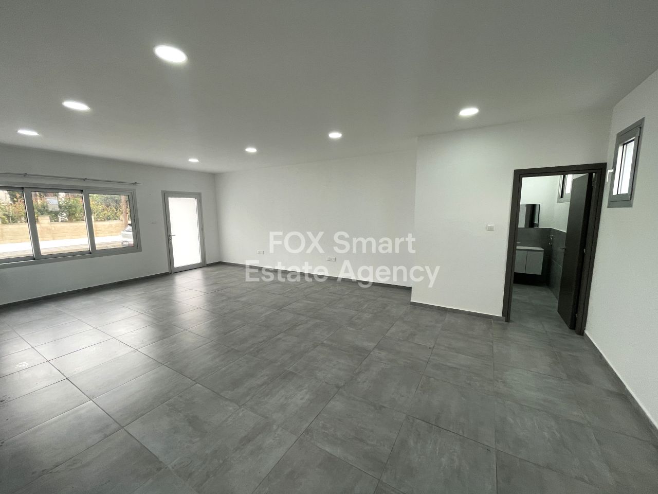 Thumbnail 1 房地产 2201 拉脱维亚, 尼科西亚 / 47464