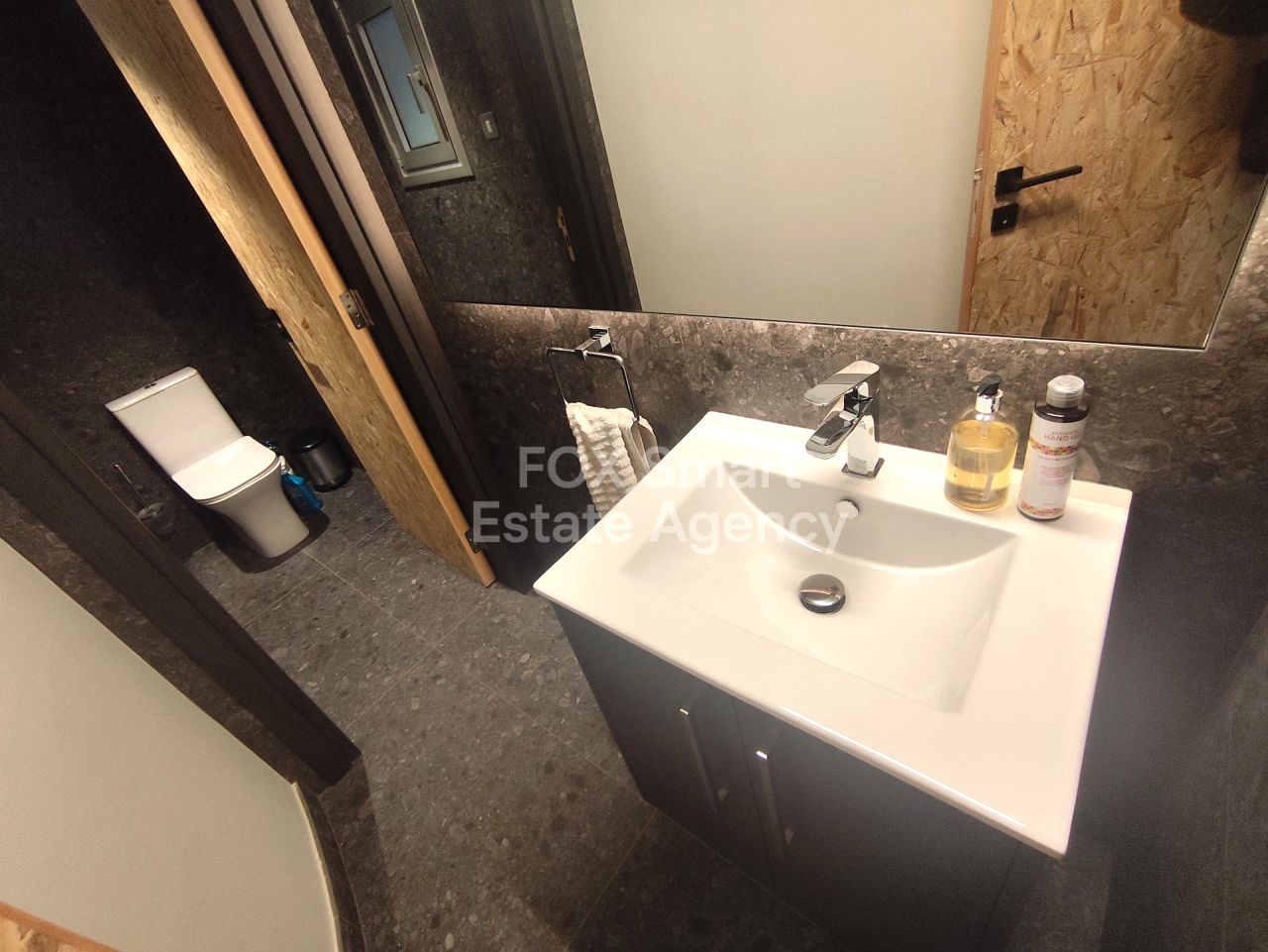 Thumbnail 36 房地产 3101 利马索尔 / LIM-PAF-32181