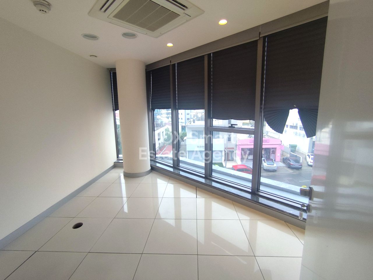 Thumbnail 3 房地产 4000 梅萨·盖托尼亚, 利马索尔 / LIM-PAF-32202