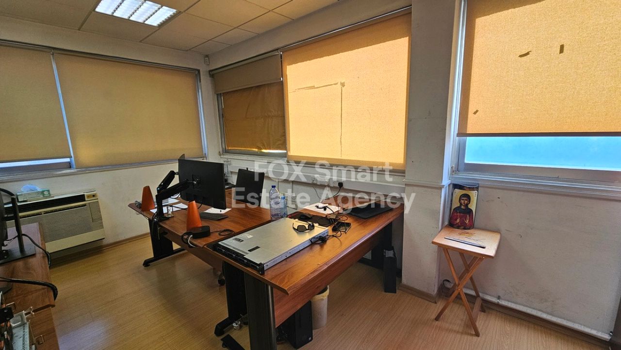 Thumbnail 12 Propiedad 1110 Nicosia / 38792
