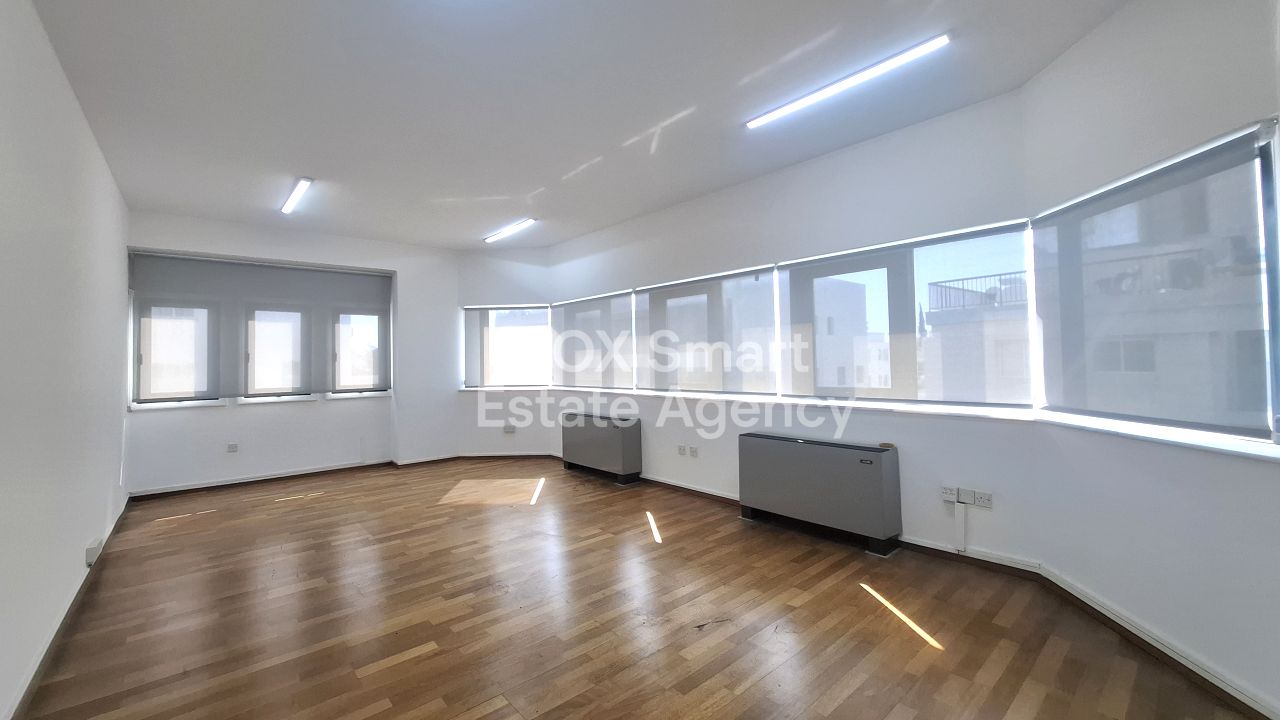 Thumbnail 10 Propiedad 1110 Nicosia / 49346